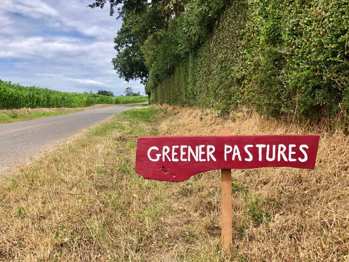 Greener Pastures - Normandy Self Catering Gites La Chapelle-Engerbold エクステリア 写真